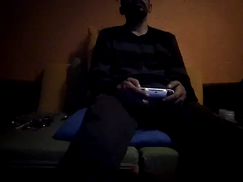 Angel Coronel online show from 02-14-25, 01:02