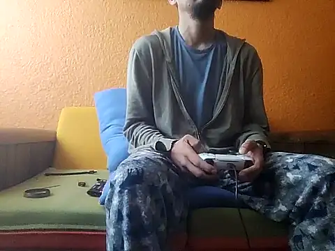 Angel Coronel online show from 02-17-25, 07:10