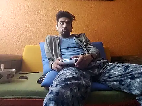 Angel Coronel online show from 02-17-25, 10:14