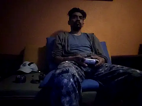 Angel Coronel online show from 02-18-25, 05:42