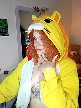 Snapshot of Alaska_colors7 chatting on 04-01-26, 01:41 Alaska colors7 online show from 04-01-26, 01:41