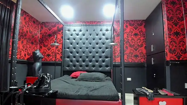 Snapshot of JAYLEN_BDSM chatting on 02-09-26, 11:47 JAYLEN BDSM online show from 02-09-26, 11:47