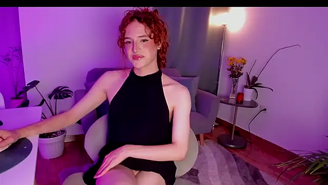 AnntoniaWood online show from 06-05-26, 02:40