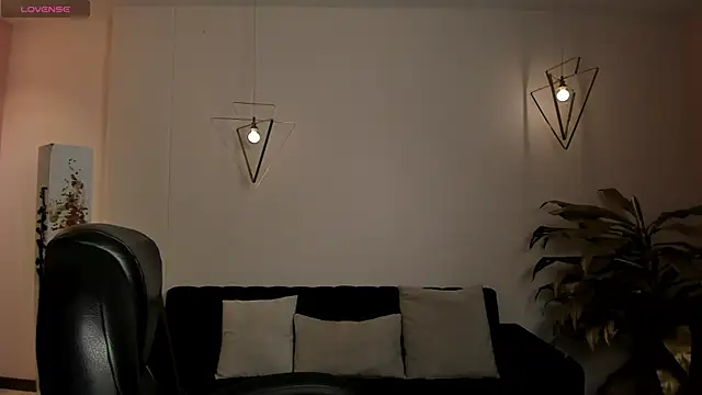AliceHarper  online show from 05-13-26, 10:17