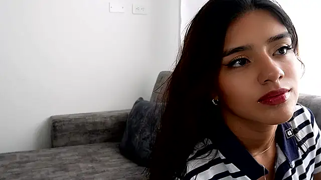 Snapshot of Rebecca_055 chatting on 06-23-26, 10:19 Rebecca 055 online show from 06-23-26, 10:19