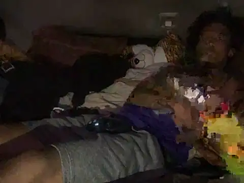 SlimeCrownzOut5 online show from 02-12-26, 03:34