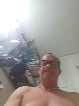 Snapshot of justjerkinaround666 chatting on 03-07-25, 10:54 justjerkinaround666 online show from 03-07-25, 10:54