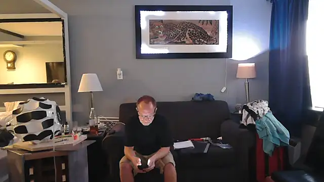 Snapshot of justjerkinaround666 chatting on 03-17-25, 03:07 justjerkinaround666 online show from 03-17-25, 03:07