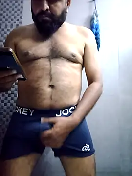 Snapshot of Daddy_inurhouse chatting on 11-06-25, 07:48 Daddy inurhouse online show from 11-06-25, 07:48