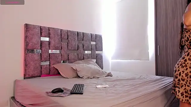 rossth1 online show from 02-28-26, 07:48