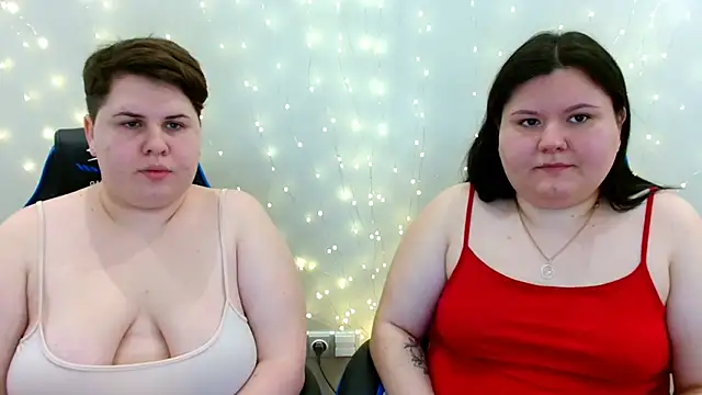BeckyAndHellen online show from 02-14-26, 10:34