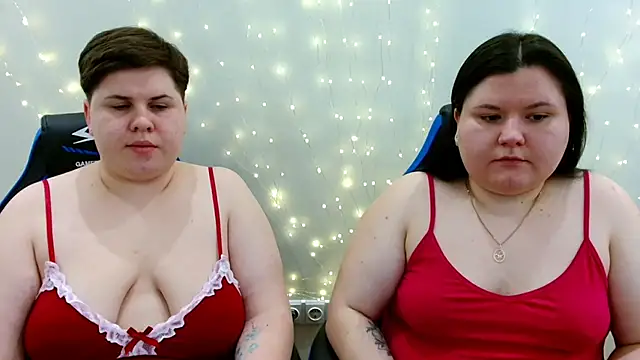 BeckyAndHellen online show from 04-08-26, 05:24
