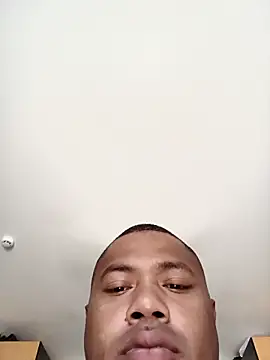 Snapshot of tuwegon chatting on 02-16-26, 11:01 tuwegon online show from 02-16-26, 11:01