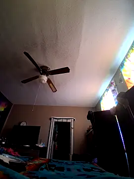 nuttinbuttcock69 online show from 05-06-26, 12:43