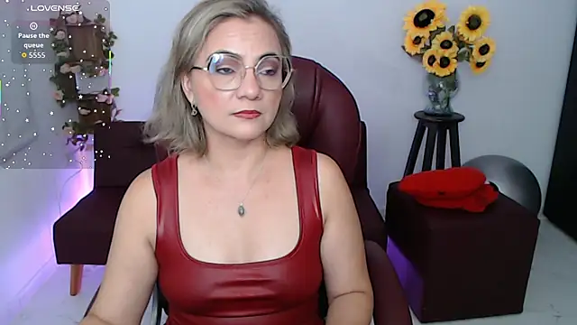 ana milf online show from 04-30-26, 01:39