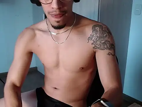 Snapshot of BigDragonBoy chatting on 02-16-26, 10:28 BigDragonBoy online show from 02-16-26, 10:28