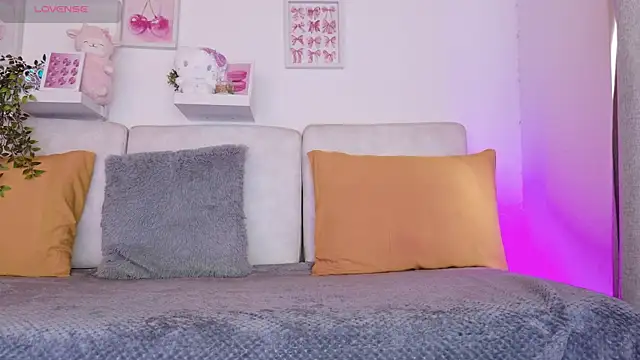 Malka Burning online show from 04-13-26, 08:03