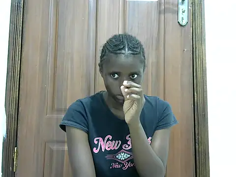 hottgirlval online show from 04-06-26, 11:44