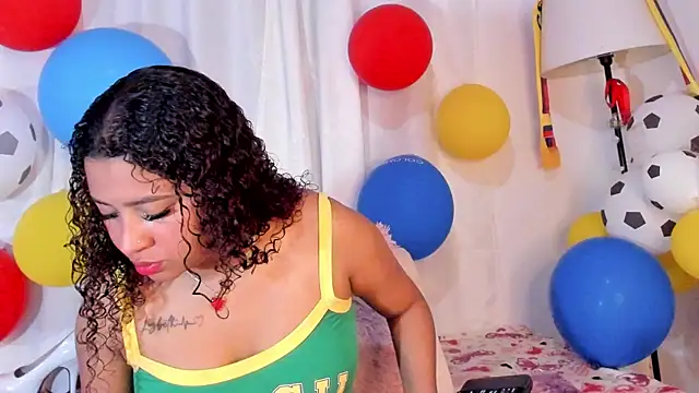 JessyZoe online show from 07-08-26, 05:06