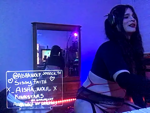 Snapshot of kinkstar5 chatting on 11-08-25, 07:08 kinkstar5 online show from 11-08-25, 07:08