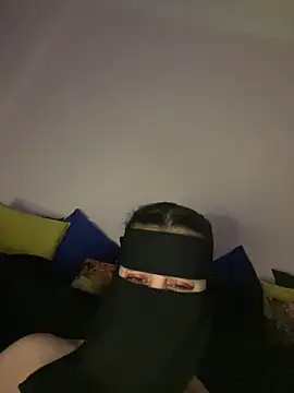 Snapshot of Jumanaa chatting on 02-28-26, 10:11 Jumanaa online show from 02-28-26, 10:11