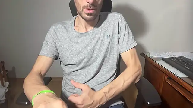 nicolaaaaas online show from 03-15-26, 10:43