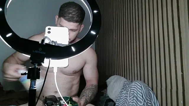 Dedel199 online show from 12-23-25, 11:08