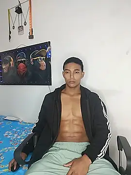 Snapshot of Demiansteven2 chatting on 06-05-26, 02:12 Demiansteven2 online show from 06-05-26, 02:12
