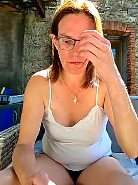 SpiceLea online show from 04-16-26, 12:39