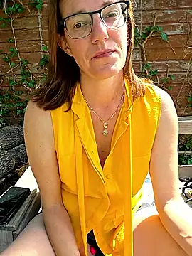 SpiceLea online show from 04-21-26, 12:55