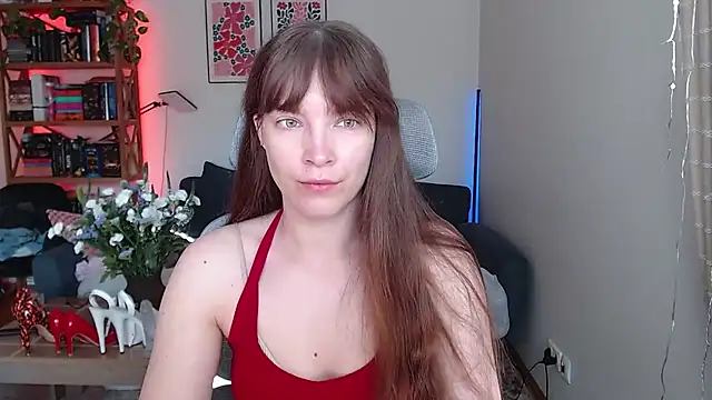 Snapshot of kenzie_x chatting on 06-12-26, 04:44 kenzie x online show from 06-12-26, 04:44
