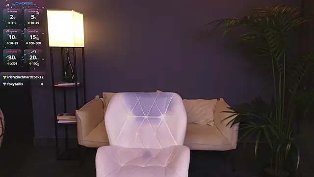 Snapshot of Diana_twerk chatting on 01-19-26, 03:10 Diana twerk online show from 01-19-26, 03:10