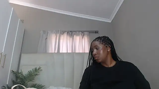naughtyblackdolie online show from 05-31-26, 07:48
