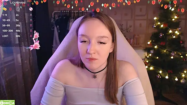 MoonlishSiren online show from 12-26-24, 09:37