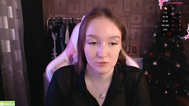 MoonlishSiren online show from 01-20-25, 10:26