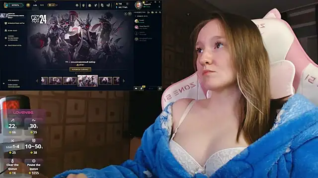 MoonlishSiren online show from 09-21-25, 09:05