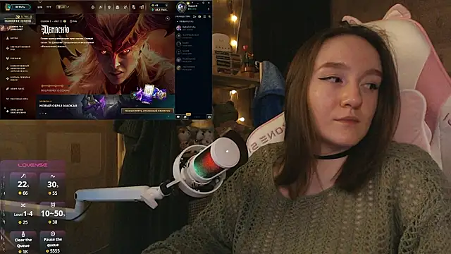 MoonlishSiren online show from 03-07-26, 03:42