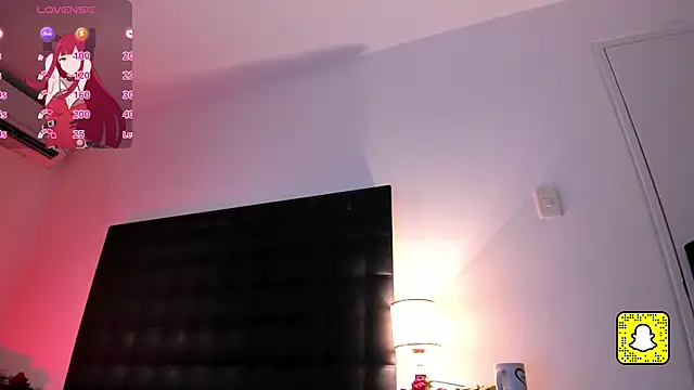ValenGray online show from 05-18-26, 01:50
