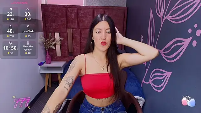 LiaCooper  online show from 06-01-26, 12:51