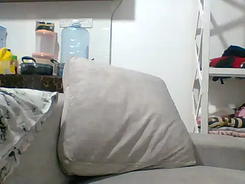 Snapshot of DADDYS_shuga chatting on 12-02-25, 08:04 DADDYS shuga online show from 12-02-25, 08:04