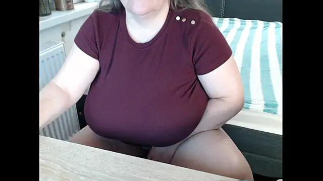 Sweetboobs online show from 01-17-26, 10:42