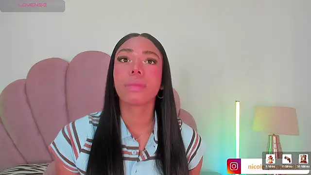 Nicole Paradise online show from 07-21-26, 01:13