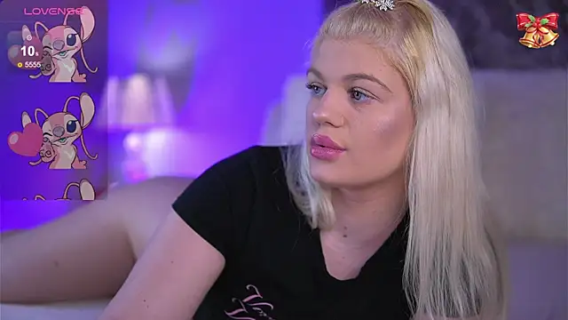 Snapshot of JosephineBlairs chatting on 01-08-25, 06:52 JosephineBlairs online show from 01-08-25, 06:52