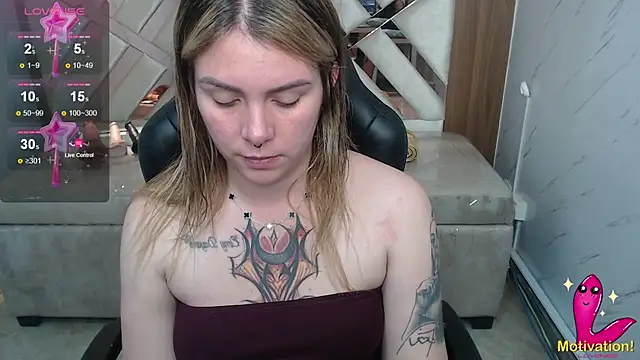 Snapshot of Paula_b_ chatting on 07-03-26, 12:55 Paula b online show from 07-03-26, 12:55