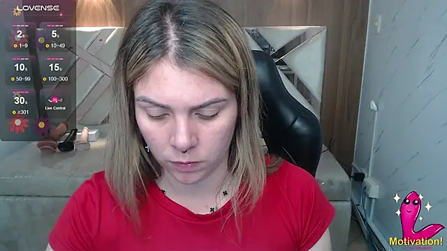 Snapshot of Paula_b_ chatting on 07-14-26, 12:44 Paula b online show from 07-14-26, 12:44