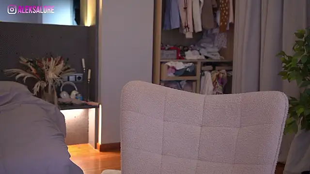 LexieLoree online show from 03-27-26, 03:12