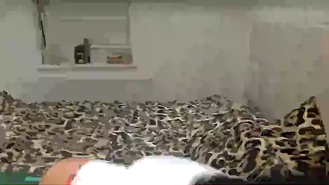 Snapshot of English_Brooke chatting on 12-21-25, 12:40 English Brooke online show from 12-21-25, 12:40