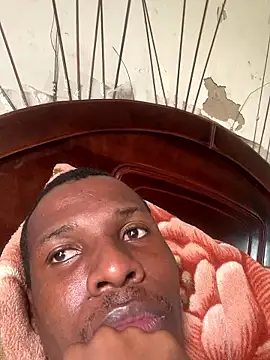 Snapshot of DManL chatting on 01-17-26, 06:07 DManL online show from 01-17-26, 06:07