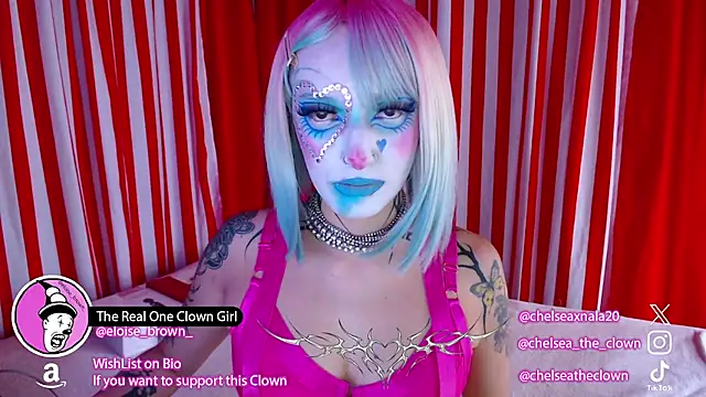 Snapshot of Eloise-brown chatting on 07-08-26, 06:12 Eloise-brown online show from 07-08-26, 06:12