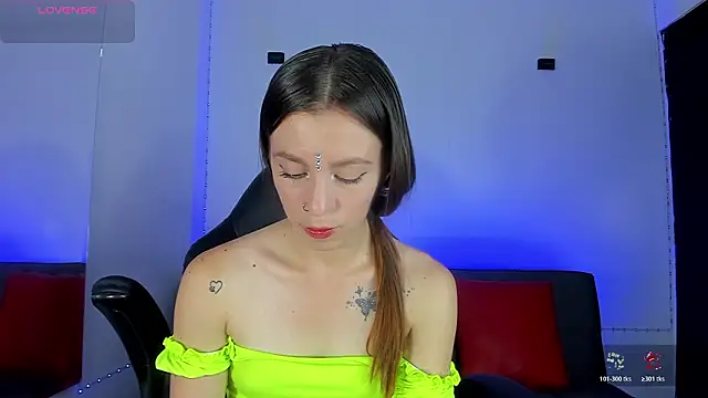 roxanne jones1 online show from 01-31-26, 07:45